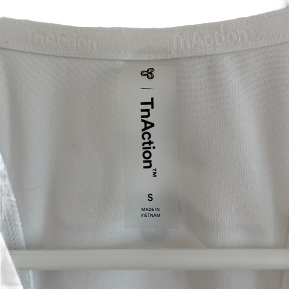TnAction White Revolve Tank, Size S - Picture 6 of 9